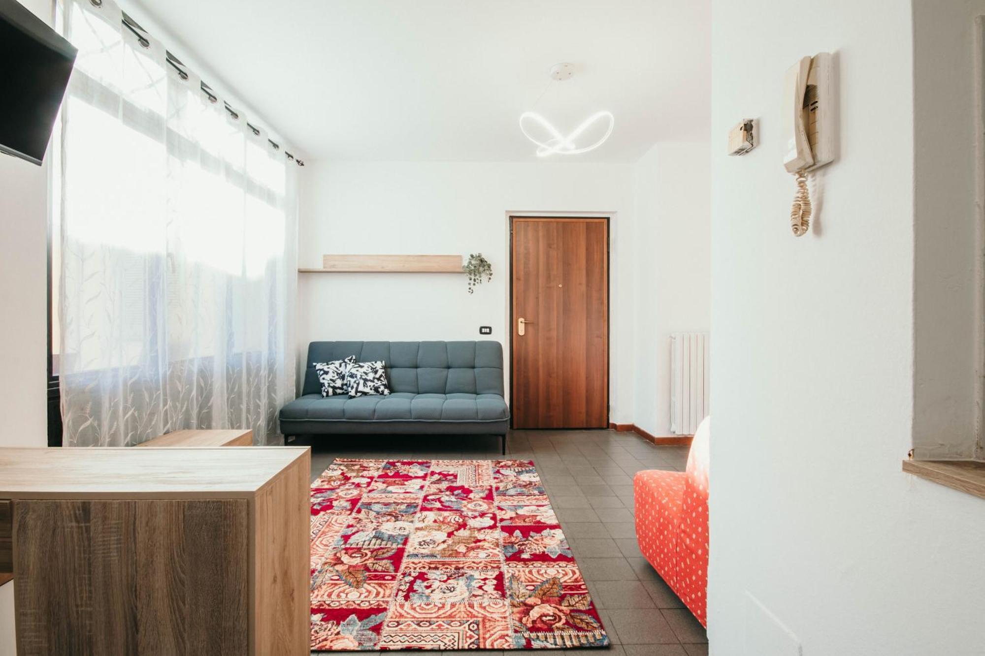 Apartamento Bigattera Trilocali - Affitti Brevi Italia Varese Exterior foto